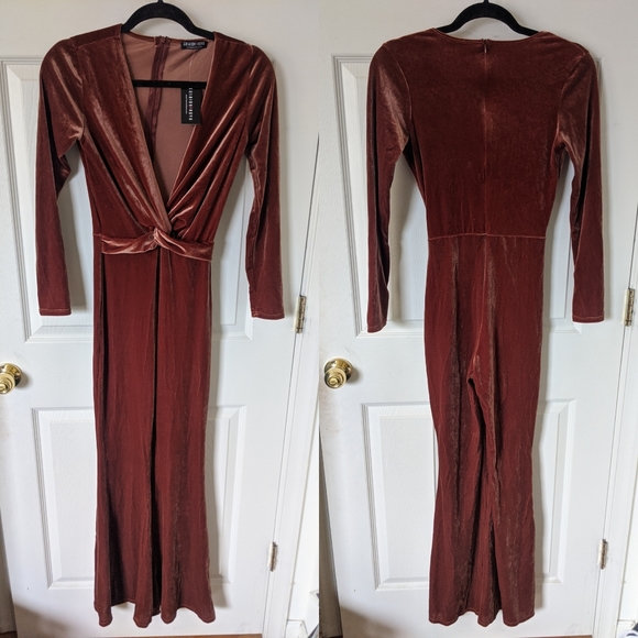 NWT Fashionnova Sexy Velvet Twist Front Jumpsuit - Picture 4 of 4